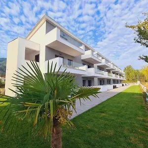 apt-agivo.hotelschalkidiki.net/